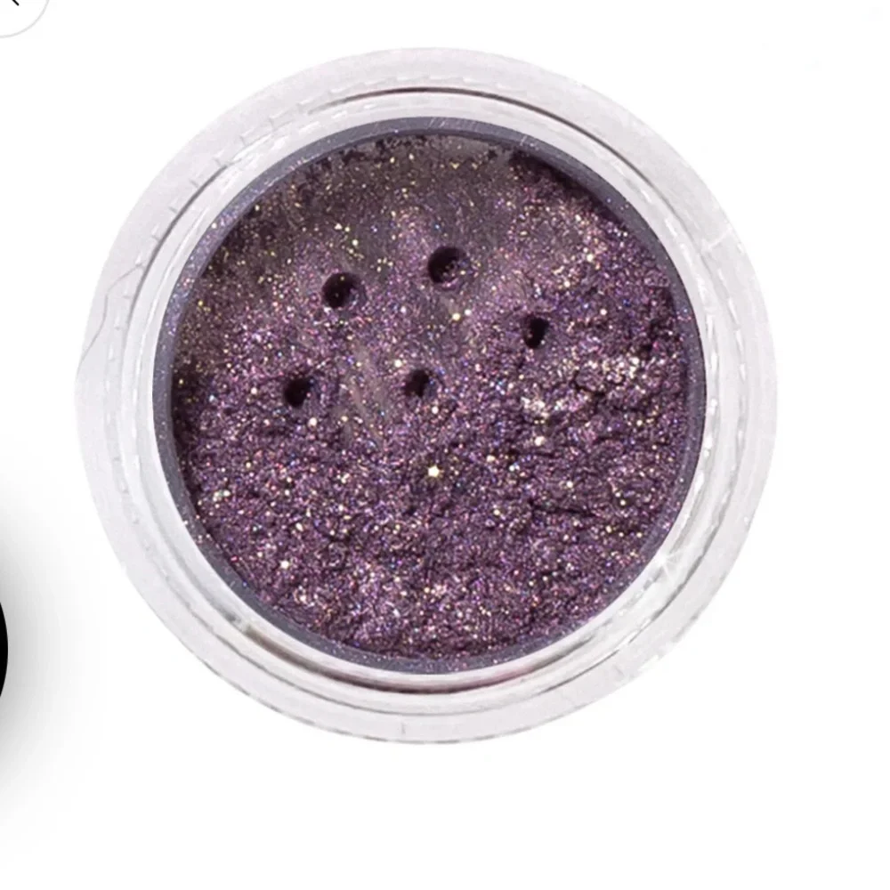Medusas Makeup Mystical Eye Dust in Color Bubo